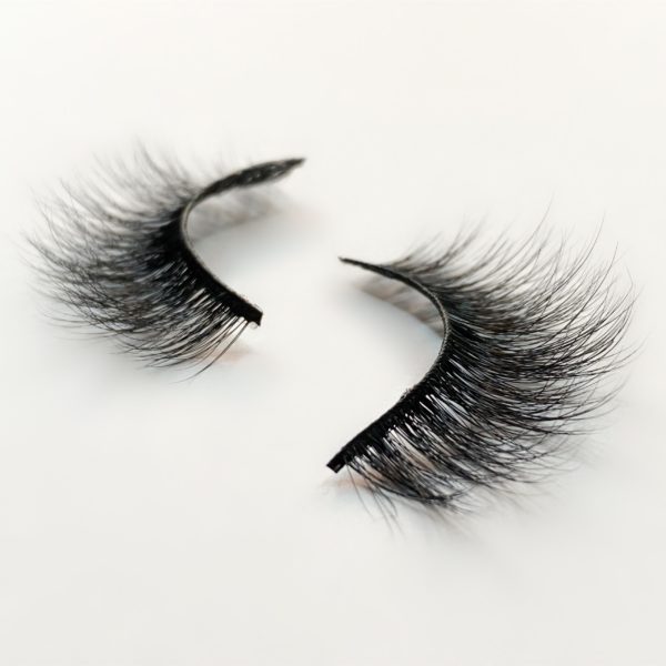 Lujain Al Bayat Lashes